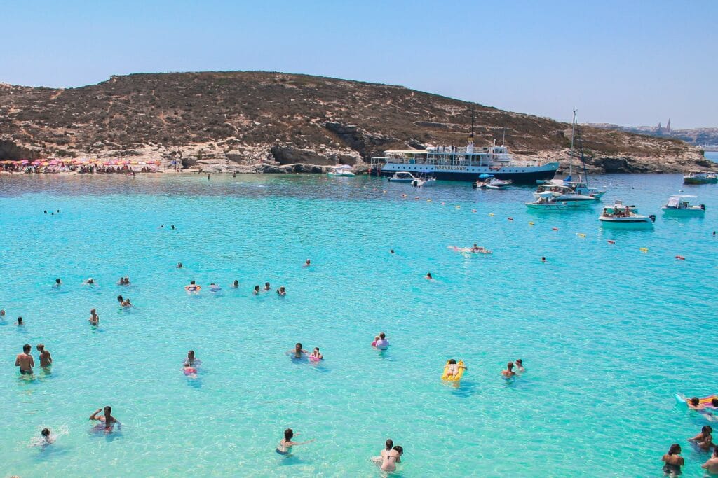 beaches in malta