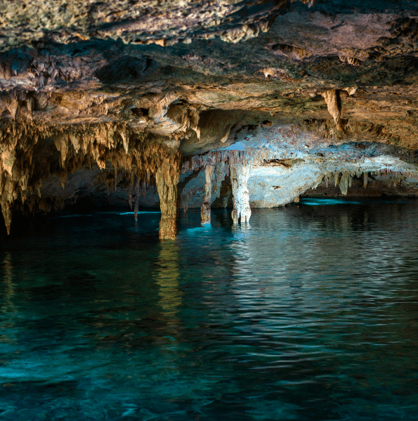 Cenote Dos Ojos