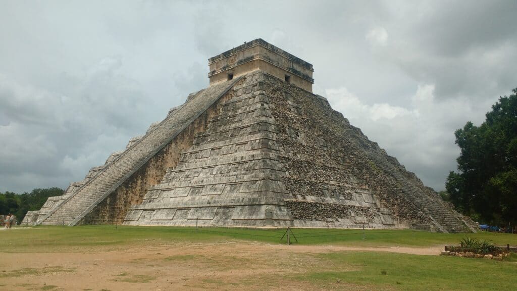 Visit Chichen Itza