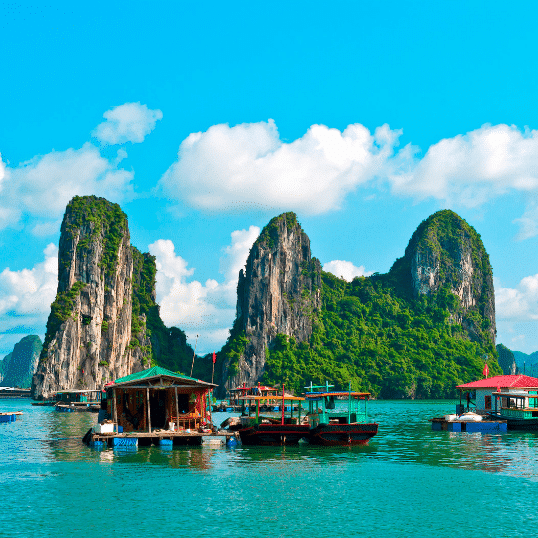10 Must-Visit Vietnam Locations