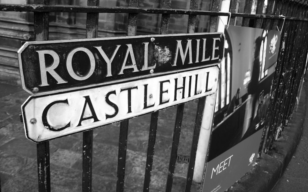 Royal Mile signage