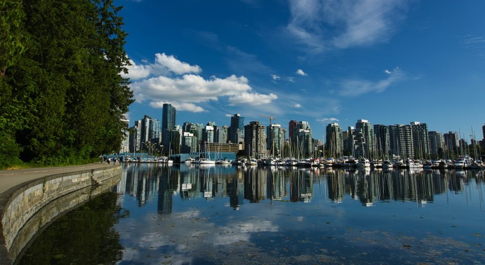 "Experience the Natural Wonders of Vancouver with City.travel Reviews