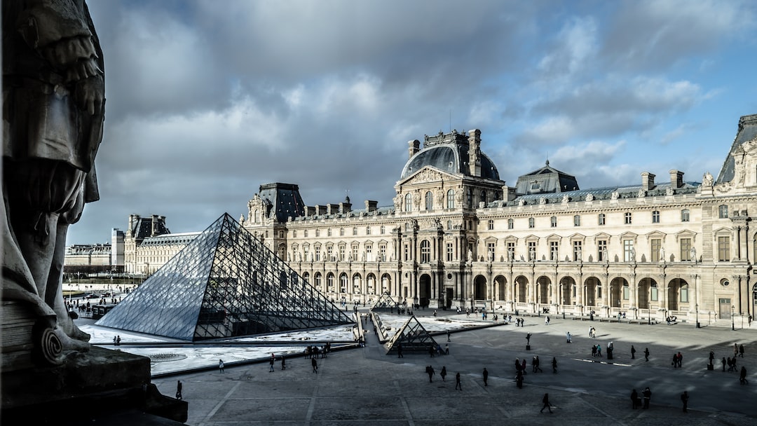 Explore the Best Museums in Paris for Couples