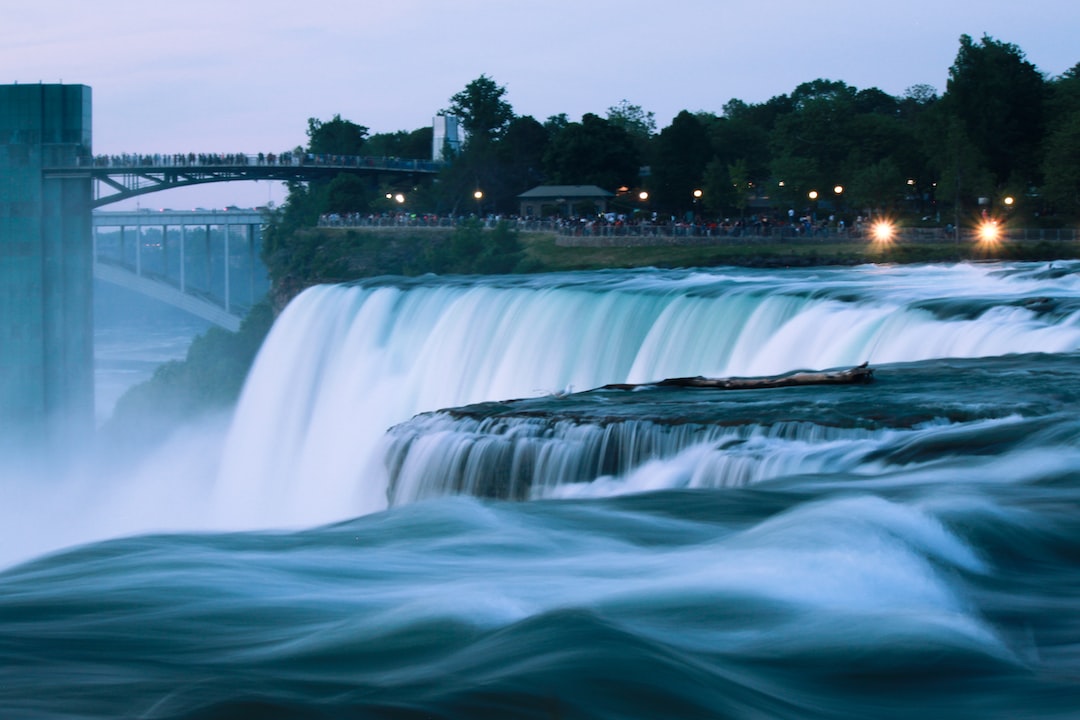 Nightlife in Niagara Falls - Cheapest Vacations | Cool Places To Travel