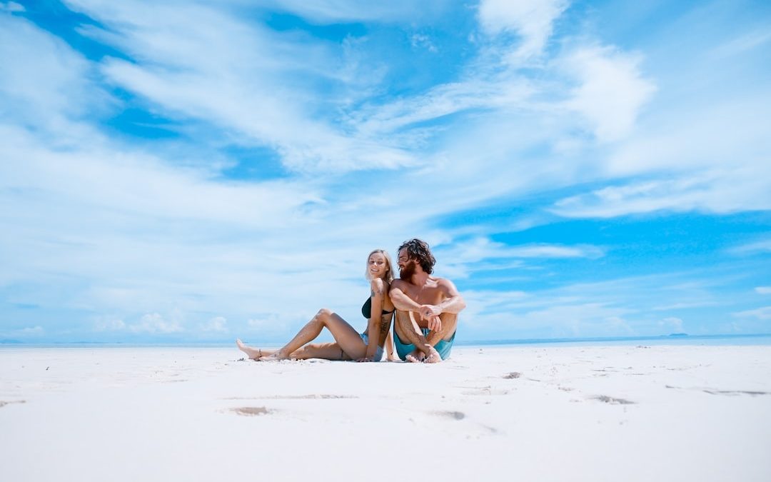 The 10 Best Beaches in the USA for Couples